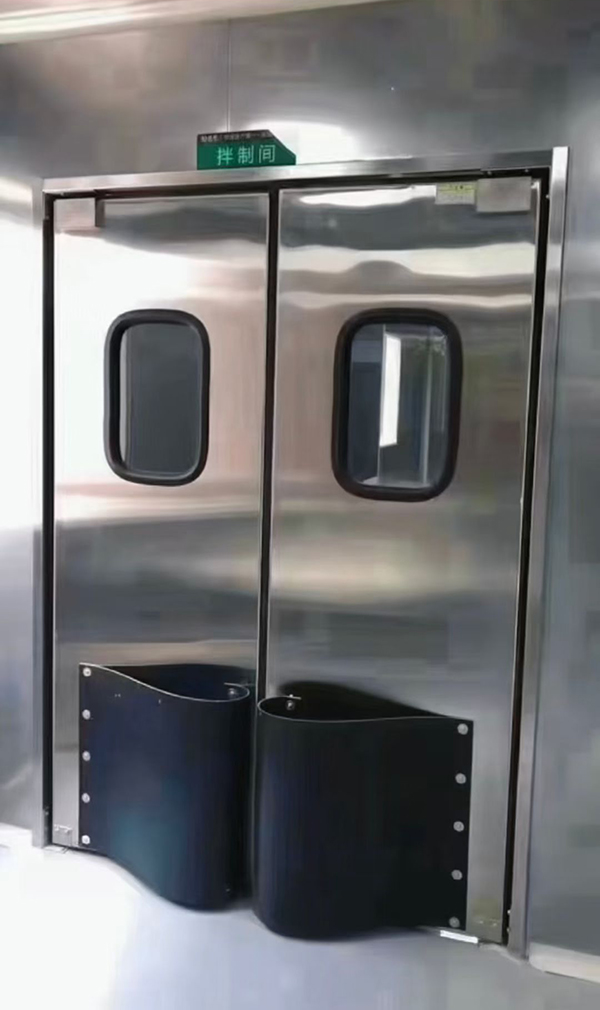 柯坪防火门安装项目助力物流中心提升消防安全等级