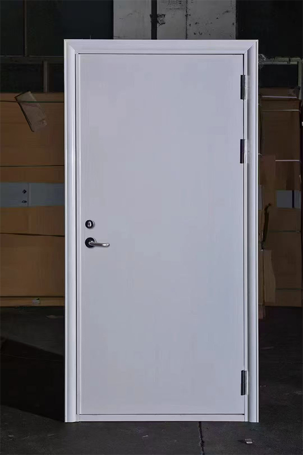 社区活动中心加装柯坪防火门保障居民安全